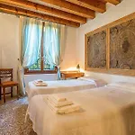 Casa Contarini