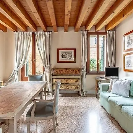 Casa Contarini